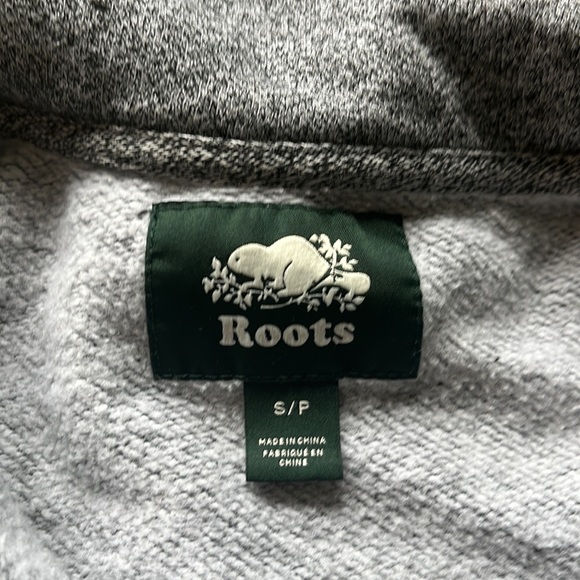 Roots Grey Quarter Zip Sweatshirt - Picture 2 of 4